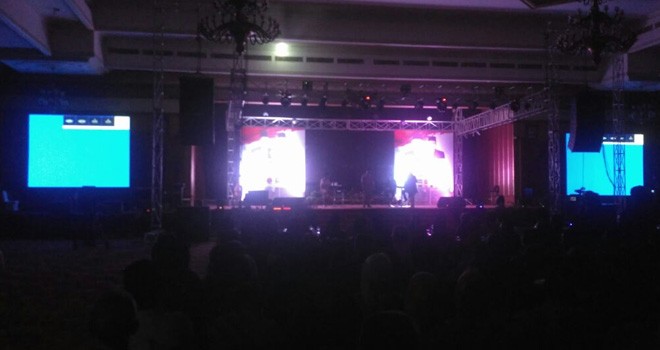 Terlihat Lampu di Ruang Debat Publik Mendadak Padam.