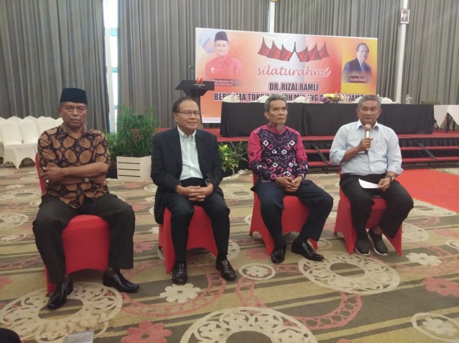 Dr. Rizal Ramli, menggelar silaturahmi dengan puluhan tokoh Minang yang ada di Provinisi Jambi.