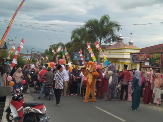 Pawai taaruf dalam rangka menyambut bulan suci Ramadhan 1439 Hijriah