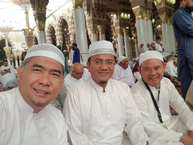 Fasha-Maulana dan rombongan bertolak ke Makkah.