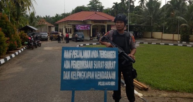 Polsek Marosebo Dijaga Anggota Bersenjata Lengkap