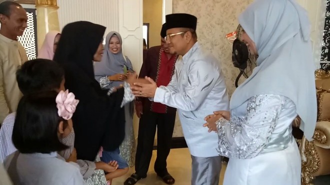 Open House di Kediaman DR Maulana.