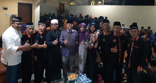 Anggota paguyuban Pujakesuma saat menggelar silaturahmi bersama Dr. Maulana.