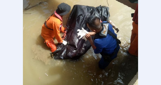 Jasad Mr Ditemukan Mengapung di Dermaga 3 Pertamina Jambi.