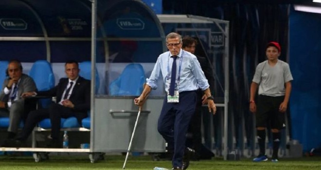 Pelatih Uruguay, Oscar Tabarez.