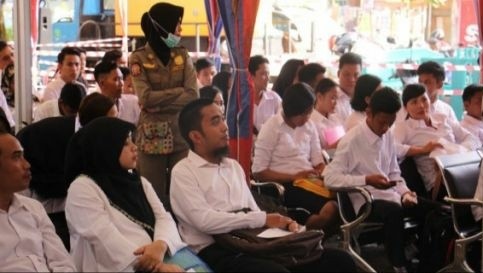 Peserta tes CPNS. Foto : JPNN
