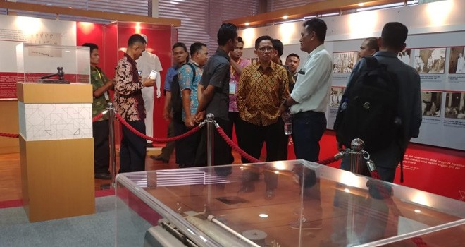Badan Permusyawrawatan Desa, Se Kabupaten Merangin saat mengunjungi gedung DPR RI, di Jalan Gatot Subroto Jakarta Pusat.