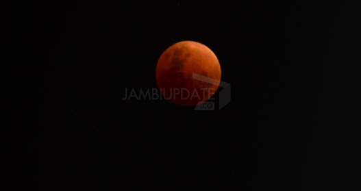 Gerhana Bulan. Foto : Dok Jambi Update.