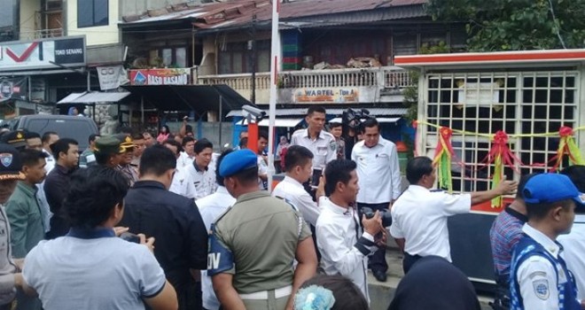 Wako AJB saat meresmikan parkir beberapa wkatu lalu.