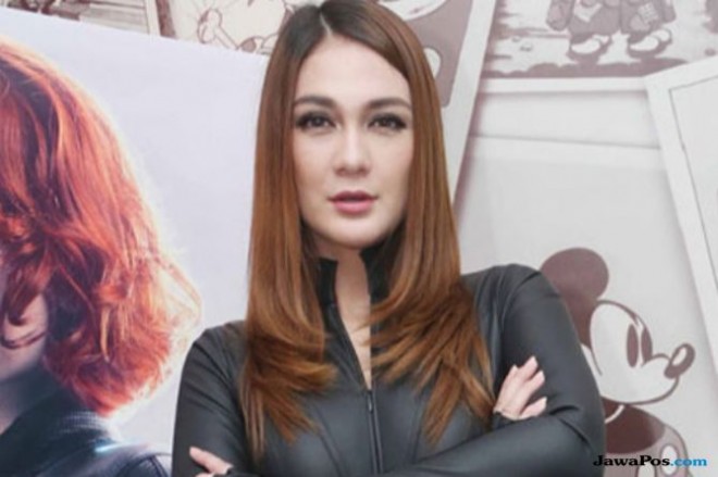 Status hukum Luna Maya dan Cut Tari diputus hari ini, Selasa (7/8). (Fedrik Tarigan/Jawa Pos)