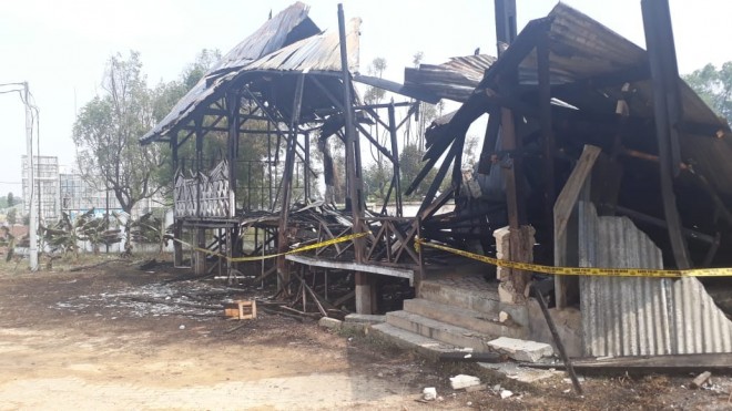 Tribun Utama Eks Arena MTQ Kota Jambi Hangus Dilalap Si Jago Merah.