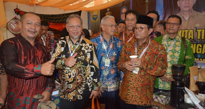 Peringatan Hari Kebangkitan Teknologi Nasional (Hakteknas) keâ€“23 di komplek Gubernuran Provinsi Riau, Jl. Diponogoro, Kota Pekanbaru, Provinsi Riau yang, Jumat (10/8).