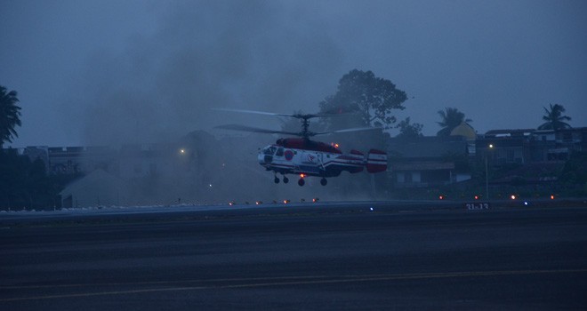 Helikopter Water Bombing.