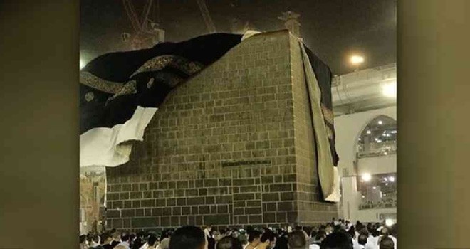 Angin kencang di Padang Arafah, Mekkah. Foto : Instagram