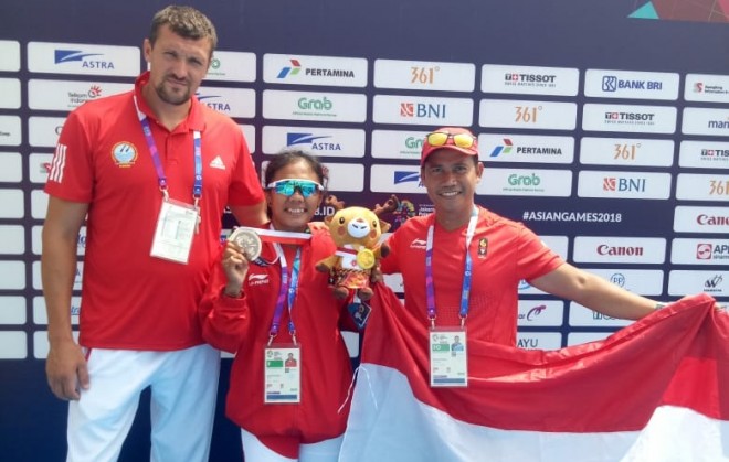 Single Cano 200 Meter, Riska Andriyani.