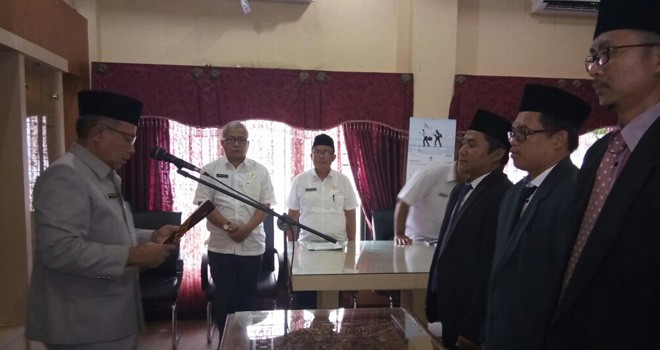 Sekda Sarolangun melantik tiga pejabat eselon IV.