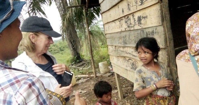 Bule Asal Amerika Kunjungi SAD di Batanghari.