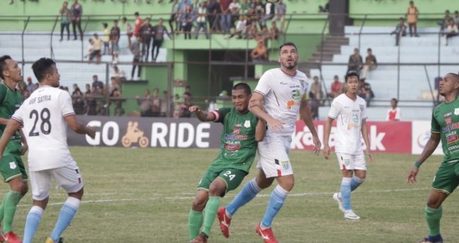 Pertandingan PSMS Vs Persela di Stadion Teladan, Jumat (21/9/2018). Foto : MO PSMS