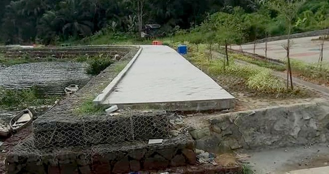  Jogging track danau sipin.