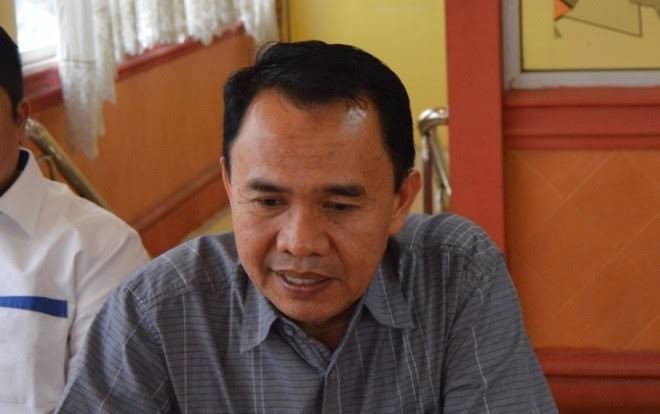 Bupati Kerinci, Adirozal.