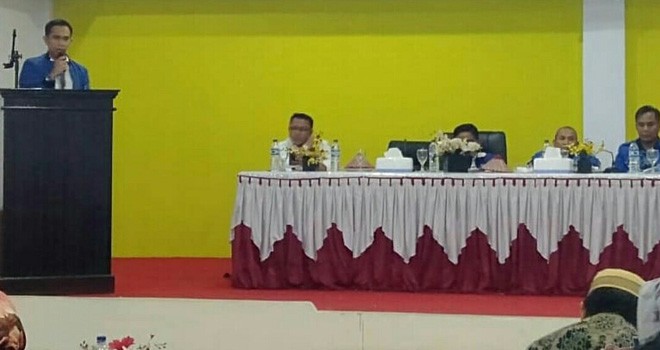 Wasekjen DPP PAN, Dipo Nurhadi Ilham memberikan sambutan dalam acara temu kader dan konsolidasi PAN Kerinci dan Sungai Penuh.