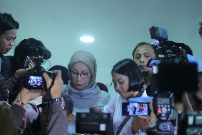 Ratna Sarumpaet Ditahan.