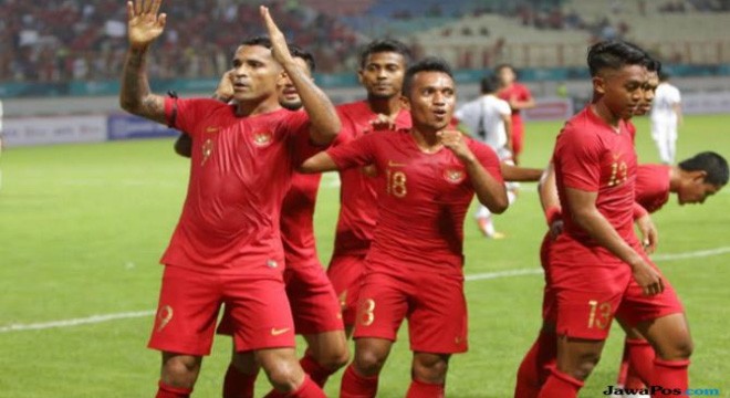 SETELAH MENANG 3-0 ATAS MYANMAR, TIMNAS INDONESIA AKAN MENJAJAL KEMAMPUAN DENGAN MENGHADAPI HONGKONG DI STADION WIBAWA MUKTI, CIKARANG, SELASA (16/10) BESOK. (DERY RIDWANSAH/JPC