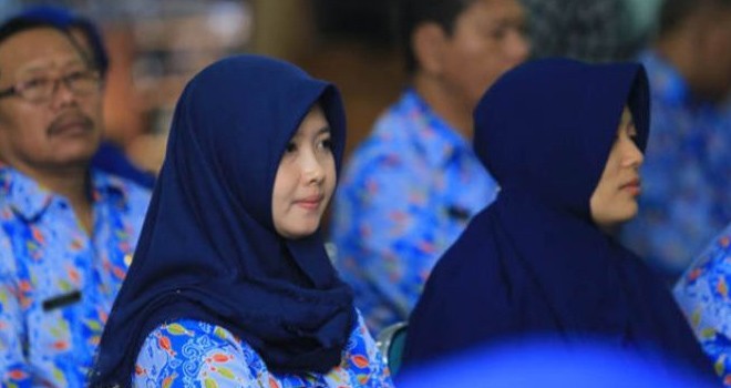 ILUSTRASI CPNS. Dari 3,6 juta pelamar yang mengikuti tahap seleksi administrasi, sebanyak 2,4 juta di antaranya dinyatakan lolos verifikasi. (Bagas Bimantara/Radar Madiun/Jawa Pos Group)