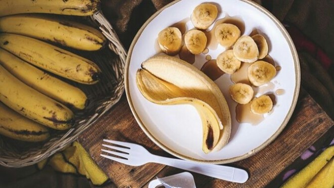 Pisang mengandung mineral dan karbohidrat. (Unsplash)