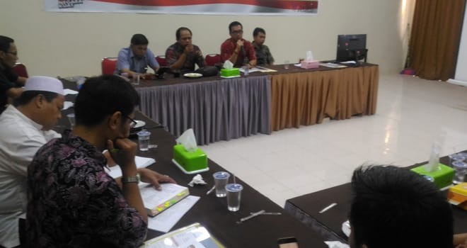 SELEKSI : Tim seleksi calon anggota KPU empat Kabupaten/Kota menggelar pertemuan dengan stakeholder dalam rangka persiapan seleksi.
