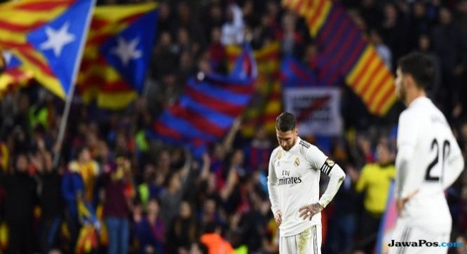 BARCELONA LULUH LANTAKKAN PERLAWANAN REAL MADRID DI EL CLASICO JILID 1 MUSIM INI. (GABRIEL BOUYS/AFP)
