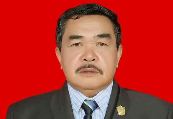 Alm Yuzarlis Rusli.