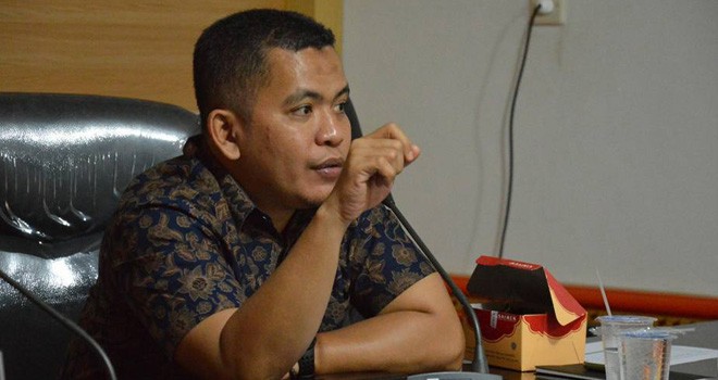 Pimpinan Bawaslu Provinsi Jambi, Wein Arifin Rakor bersama jajaran. Sejak tahapan pemilu dimulai, Bawaslu Provinsi Jambi sudah tangani puluhan temun pelanggaran Pemilu.