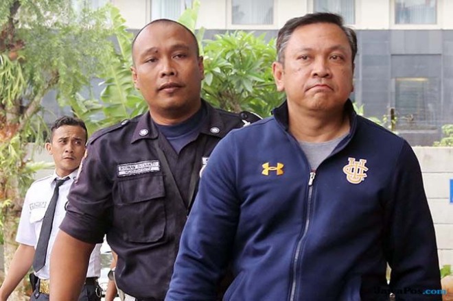 Bupati Pakpak Bharat Remigo Yolando Berutu menjadi kepala daerah ke-104 yang di-OTT KPK. Dia diduga menerima uang yang diduga bagian dari suap atas fee proyek. (Fedrik Tarigan/Jawa Pos)