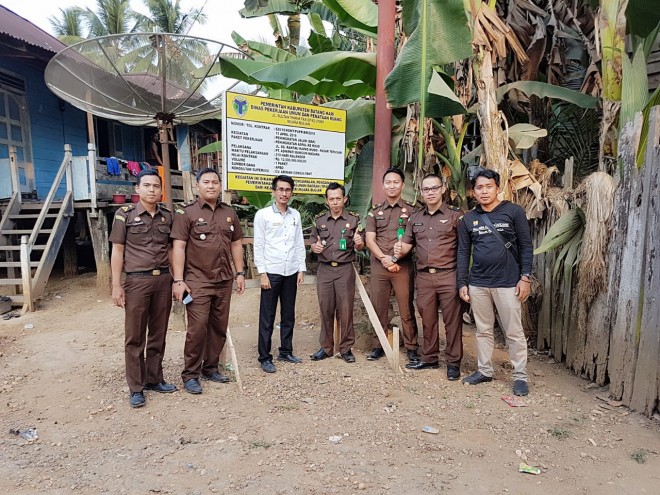 Kabid Bina Marga Dinas PUPR Batanghari bersama TP4D Batanghari 