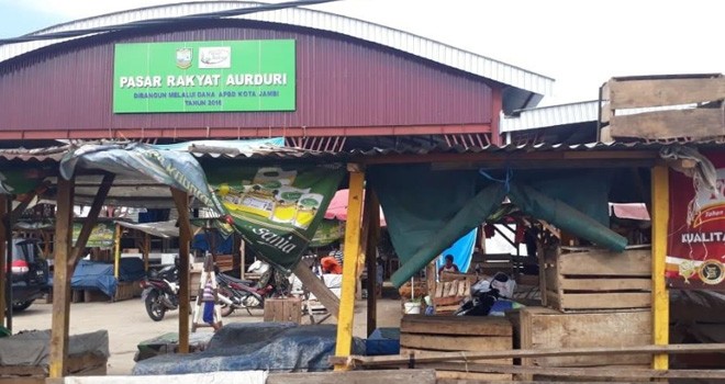 Gedung Baru Pasar Aurduri.