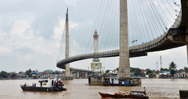 Debit Sungai Batanghari.