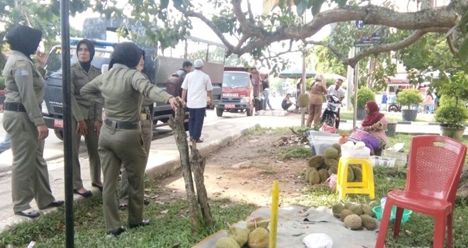 Penertiban PKL di Kota Sarolangun.