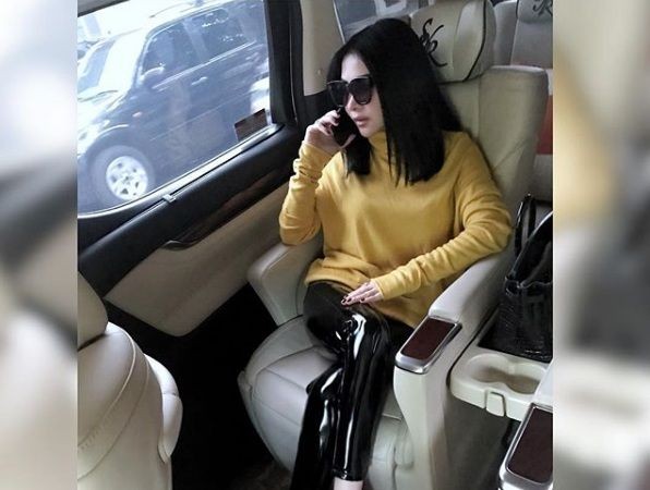 Syahrini. Foto : Instagram.