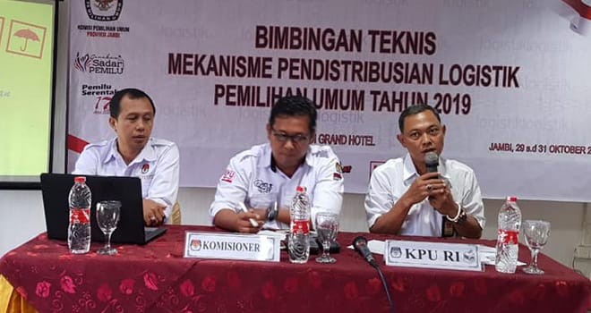 FOTO : FAIZARMAN/JE LOGISTIK : Komisi Pemilihan Umum (KPU) Provinsi Jambi menggelar  bimbingan teknis mekanisme pendestribusian logistik Pemilu 2019.