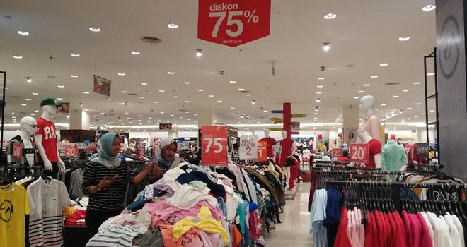 Matahari Lippo Plaza Hadirkan Diskon 75 Persen. Foto : Ist