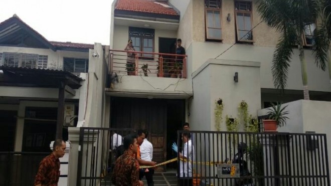 Rumah Wakil Ketua KPK, Laode Muhamad Syarif dilempar Bom Molotov (Istimewa)