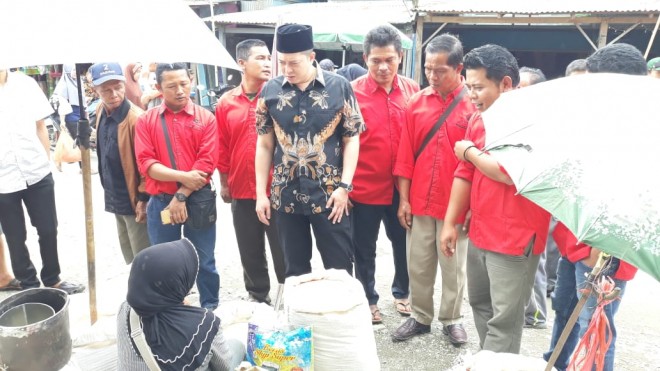 Kunjungan ke Pasar di Kerinci. Foto : Ist