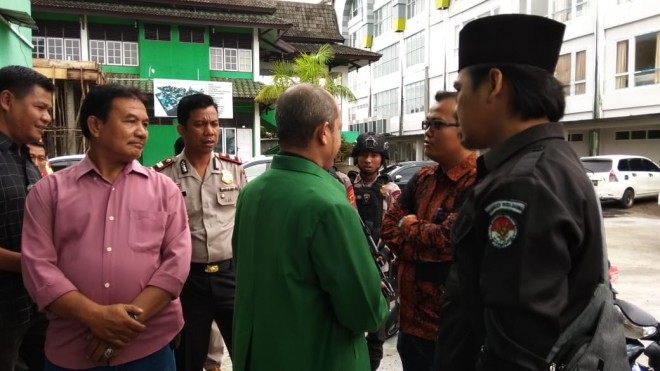 Acara Silaturahmi dan Pembekalan Caleg di Asrama Haji, Selasa (15/1). 