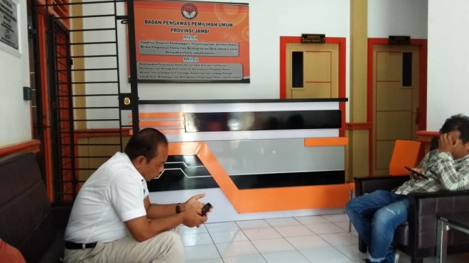 Dugaan Pelanggaran Pemilu yang dilakukan Rahmad Derita. 