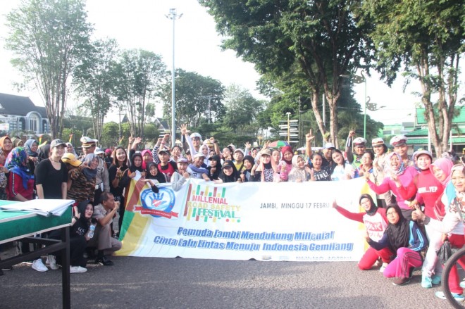 Ditlantas Polda Jambi Sosialisasikan Milenial Road Safety Festival Jambi. Foto : Ist