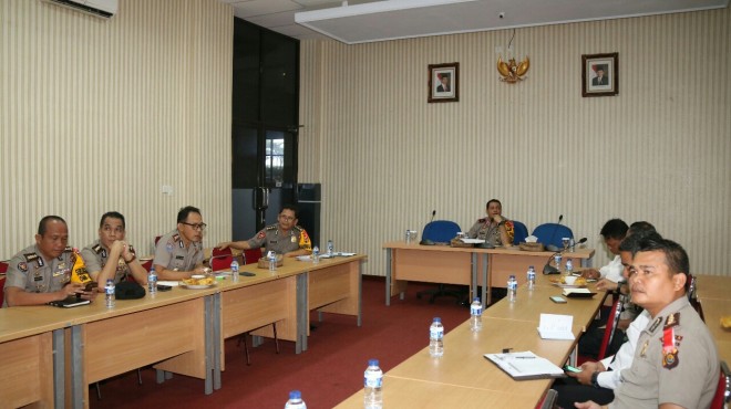 Polda Jambi resmi membentuk Satgas Bansos untuk mengawasi penyaluran kucuran bantuan ke masyarakat. Senin (28/1/19) 