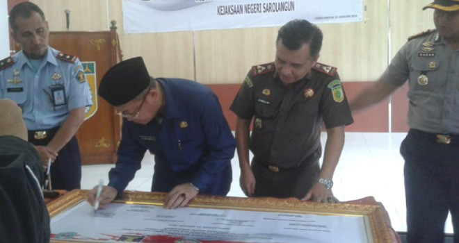 Bupati, Kejari dan Kapolres tanda tangan fakta integritas bangun zona wilayah bebas korupsi. 