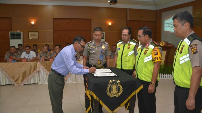 Penandatanganan Pakta Integritas Polda Jambi. 