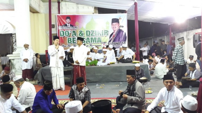 Ihsan Yunus saat menghadiri Zikir Dan Doa Bersama. Foto : Ist